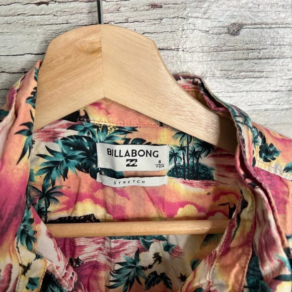 Billabong floral button down shirt men’s  tee size small pink - Picture 4 of 8